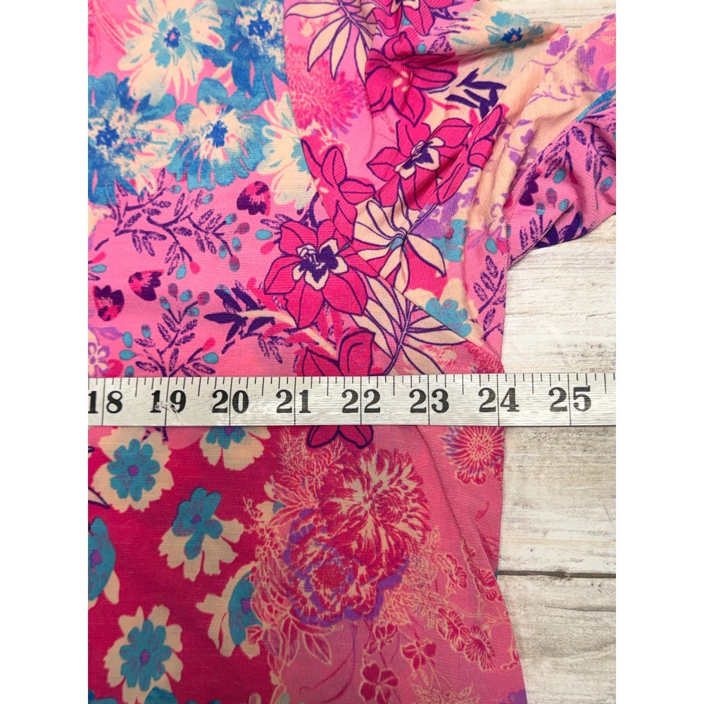 Dear Scarlett "Sweet Tart" Floral Tunic Top Pink 3/4 Roll Tab Sleeve size 3X NWT - Picture 6 of 7